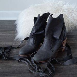 Free People Boots size 7